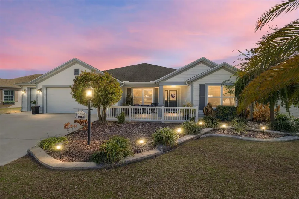 1194 MCDONOUGH PLACE The Villages, FL 32163