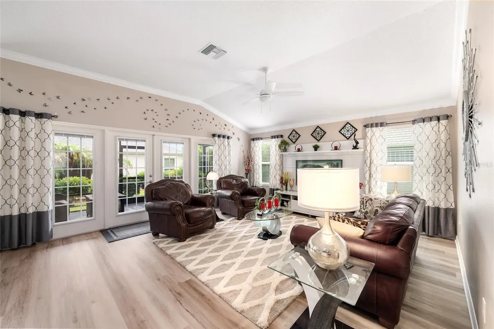 1194 MCDONOUGH PLACE The Villages, FL 32163