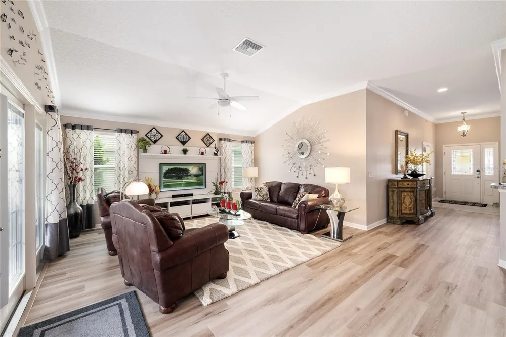 1194 MCDONOUGH PLACE The Villages, FL 32163