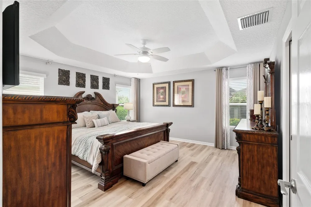 1194 MCDONOUGH PLACE The Villages, FL 32163