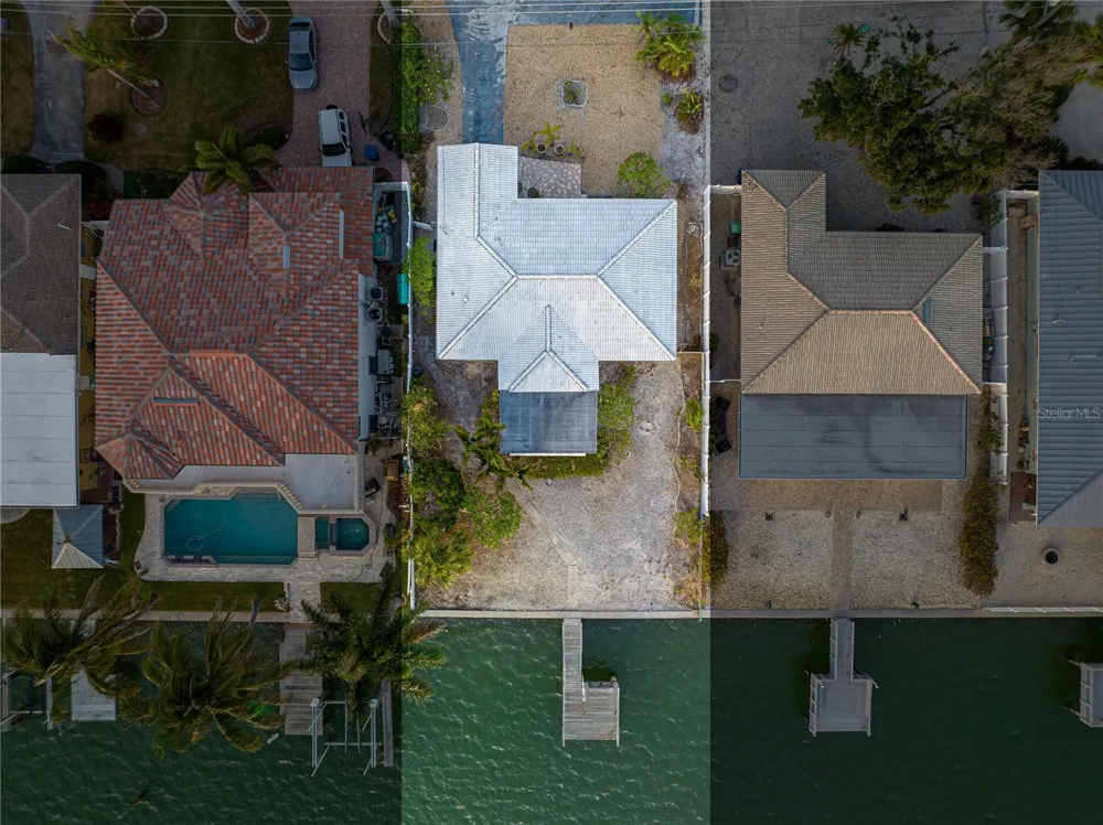 1425 COREY WAY S South Pasadena, FL 33707