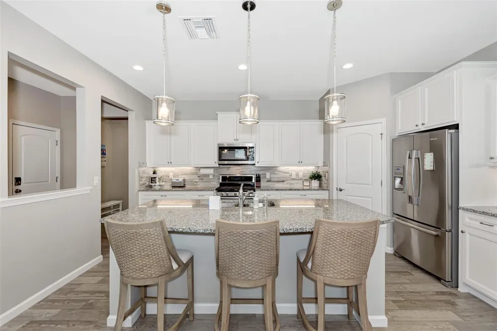 11616 GOLDEN BAY PLACE Lakewood Ranch, FL 34211