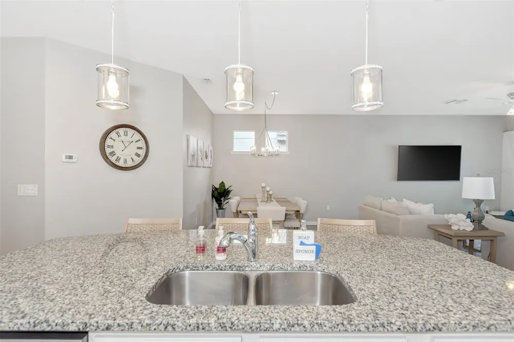 11616 GOLDEN BAY PLACE Lakewood Ranch, FL 34211