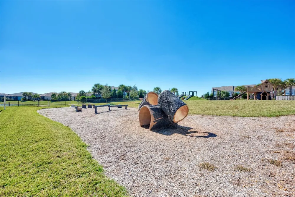 11616 GOLDEN BAY PLACE Lakewood Ranch, FL 34211