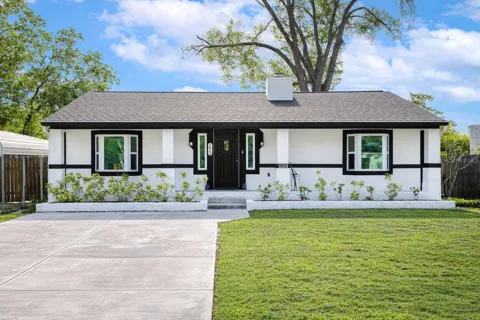 1023 BASK DRIVE