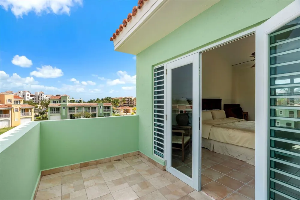 195 CANDELERO DRIVE #6232 Humacao, PR 00791