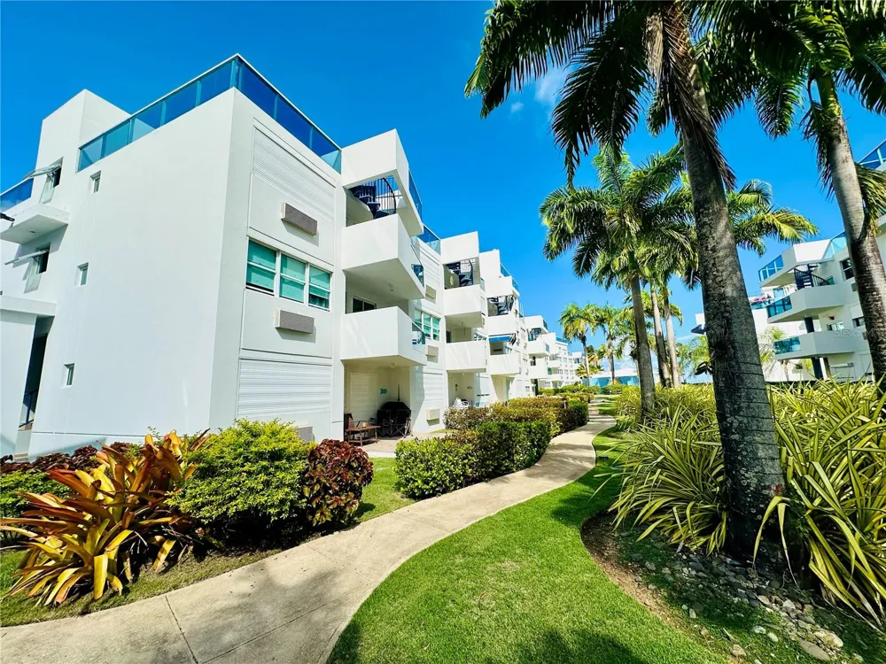 COND COSTAMAR BEACH VILLAGE #CO-203 Loiza, PR 00772