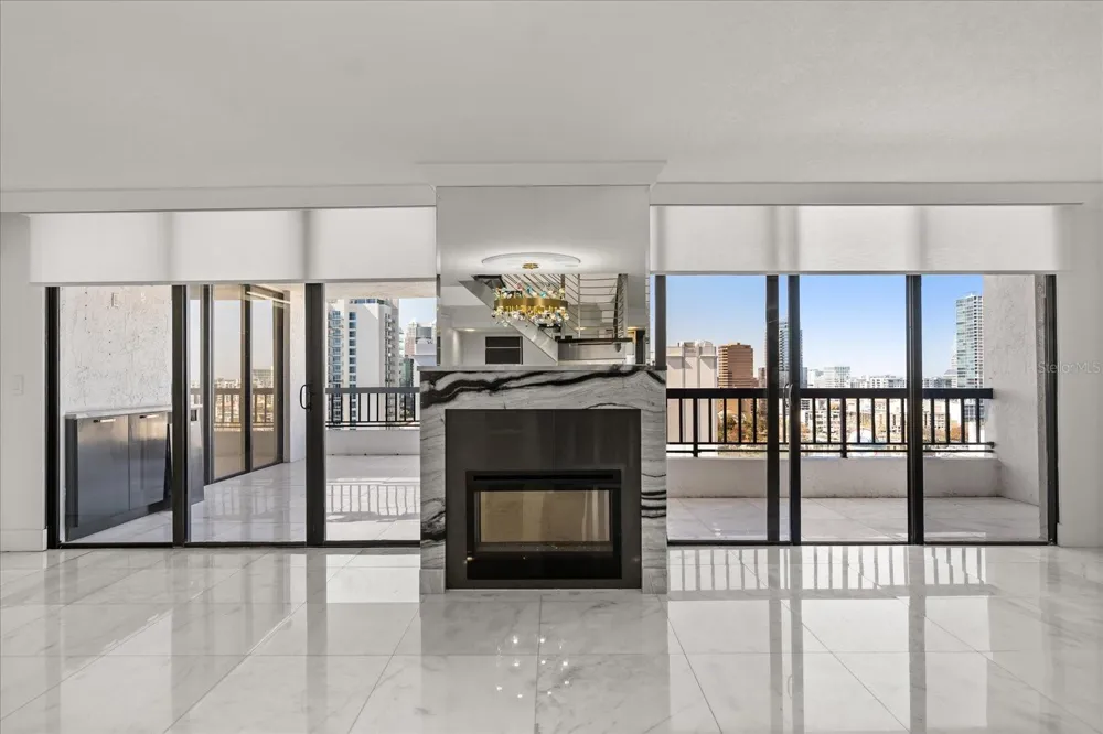 530 E CENTRAL BOULEVARD #1901 Orlando, FL 32801