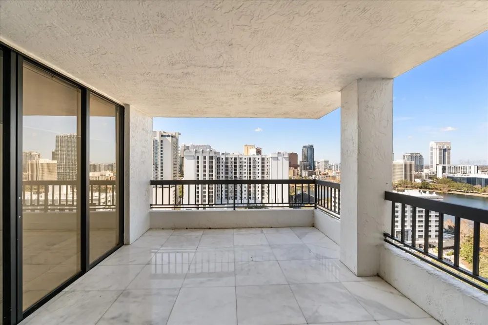 530 E CENTRAL BOULEVARD #1901 Orlando, FL 32801