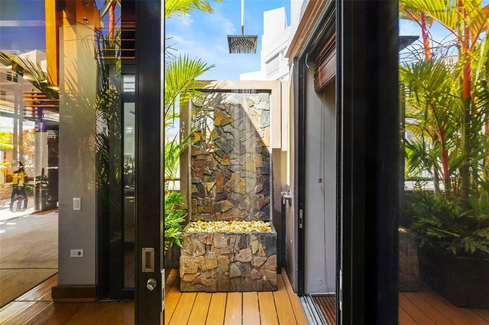 1223 LUCHETTI STREET #801 San Juan, PR 00907