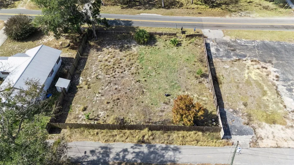 331 W MYERS BOULEVARD Mascotte, FL 34753