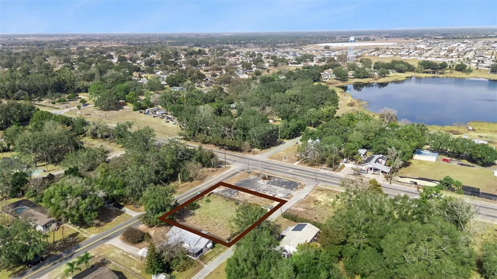 331 W MYERS BOULEVARD Mascotte, FL 34753