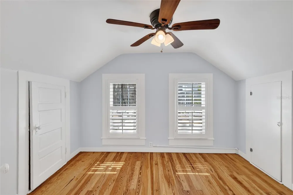 92 S TROWELL AVENUE Umatilla, FL 32784