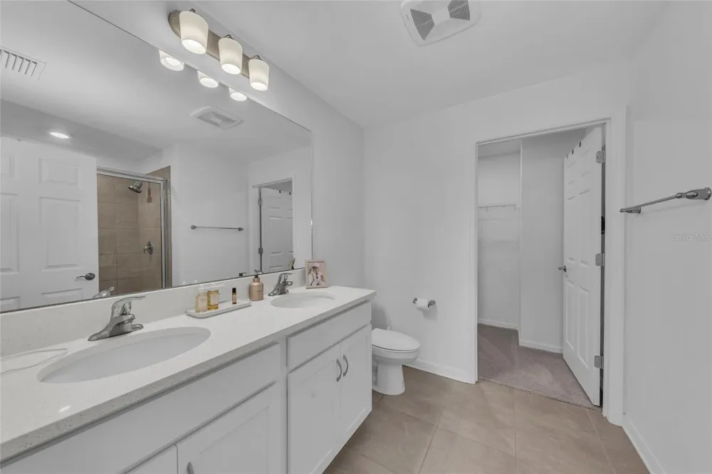 1741 CLEAT LANE Sarasota, FL 34240