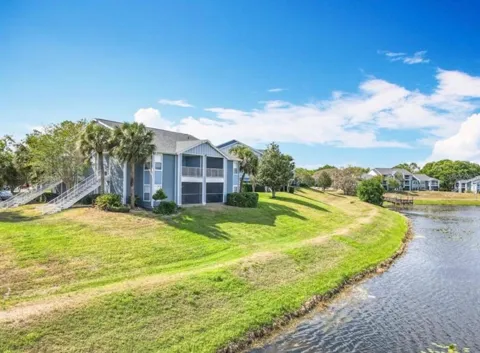 2513 GRASSY POINT DRIVE #107