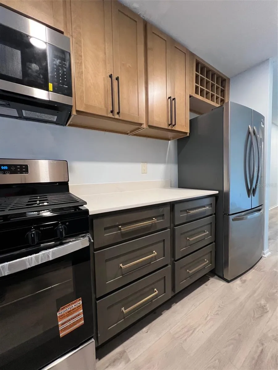 7951 58TH AVENUE #207 St Petersburg, FL 33709