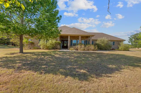 1206 Long Meadow
