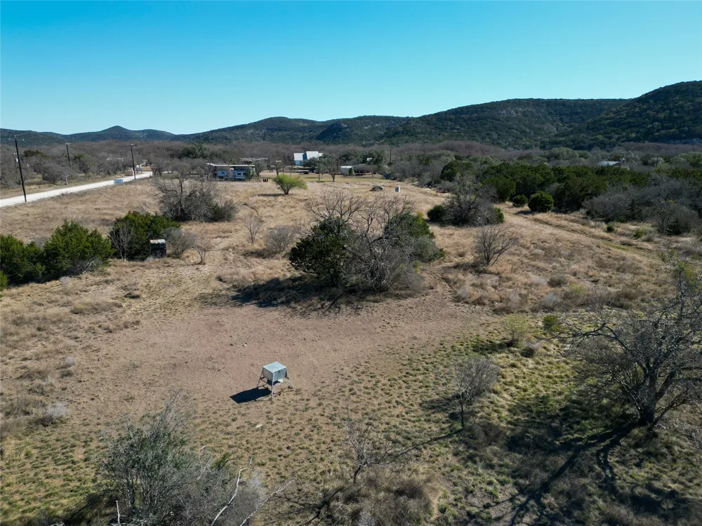 831 Magers Road Concan, TX 78838