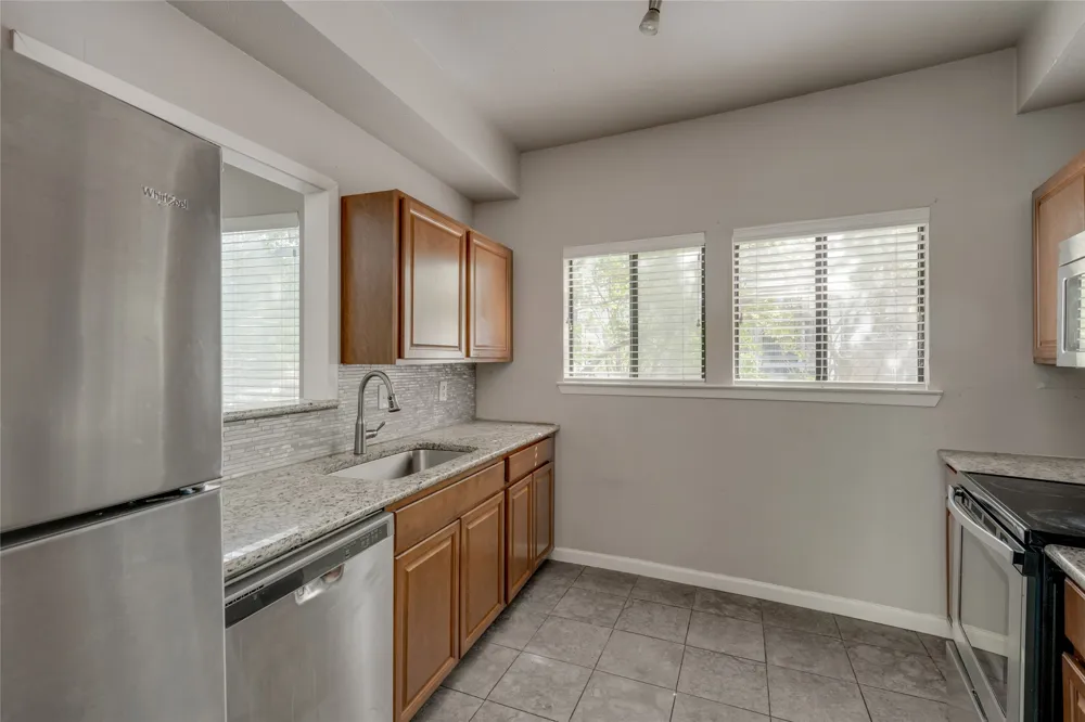 2612 San Pedro Street #112 Austin, TX 78705
