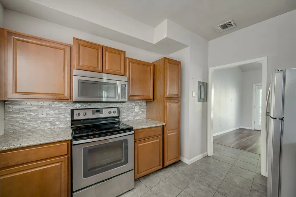 2612 San Pedro Street #112 Austin, TX 78705