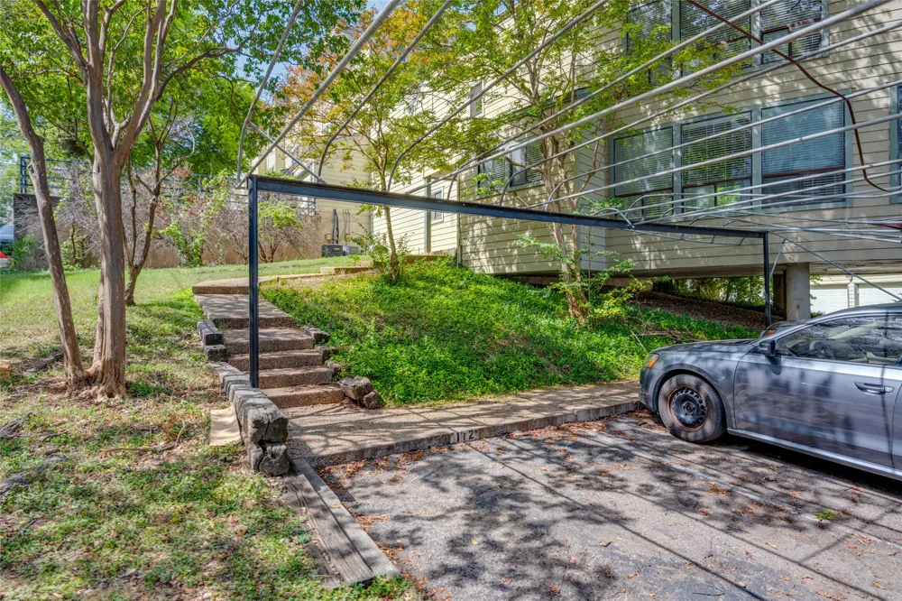 2612 San Pedro Street #112 Austin, TX 78705