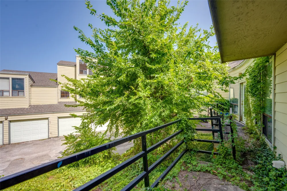 2612 San Pedro Street #112 Austin, TX 78705