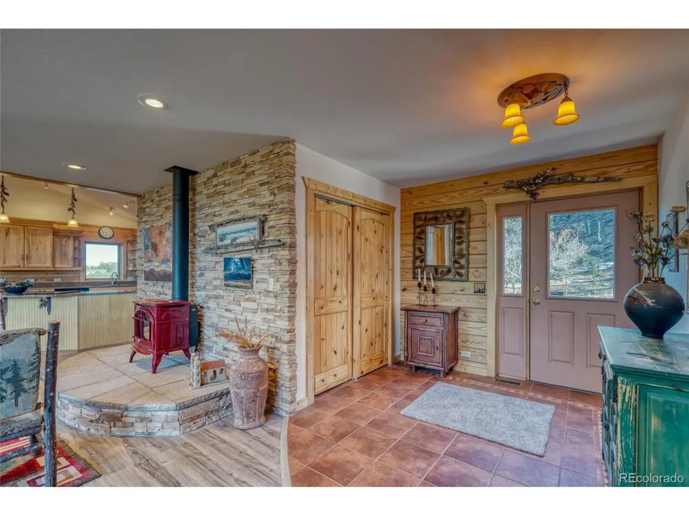 2613 Pheasant Loop Westcliffe, CO 81252
