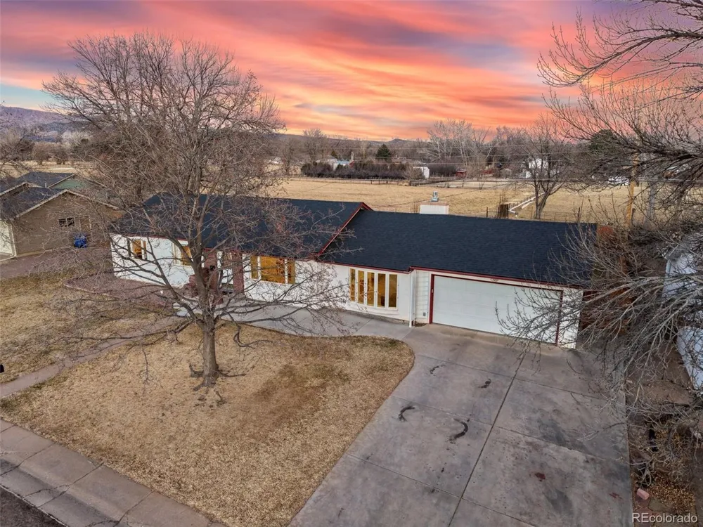 124 E Circle Drive Canon City, CO 81212