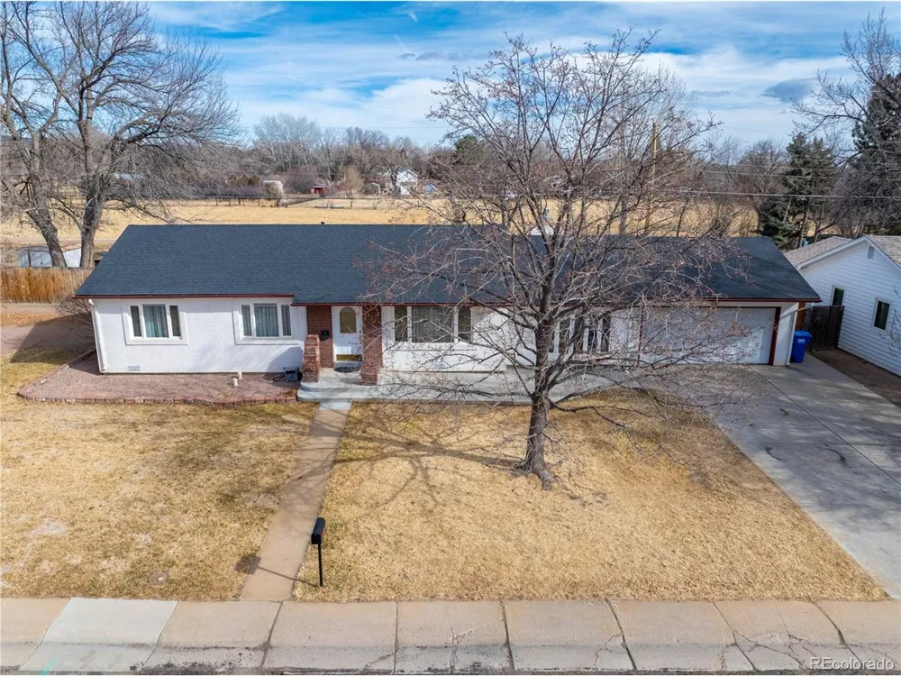 124 E Circle Drive Canon City, CO 81212