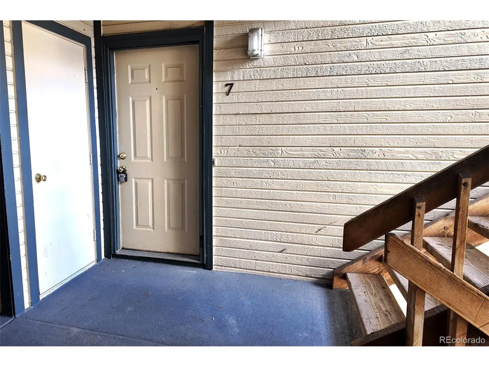 16001 E Alaska Place #7 Aurora, CO 80017