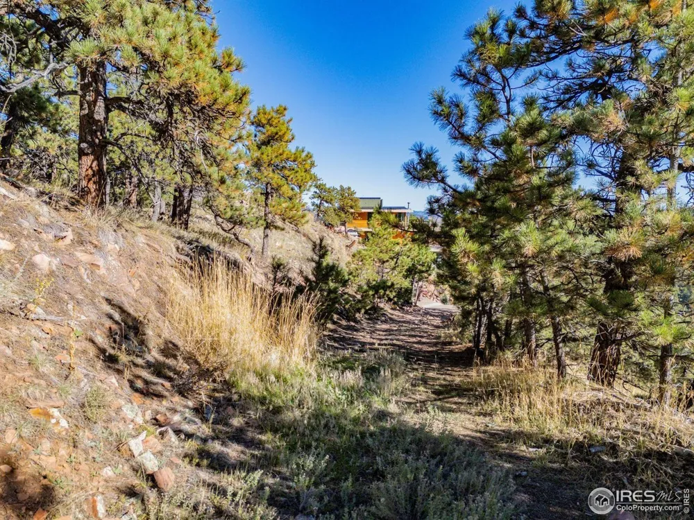 6109 Red Hill Road Boulder, CO 80302