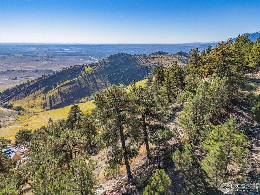 6109 Red Hill Road Boulder, CO 80302