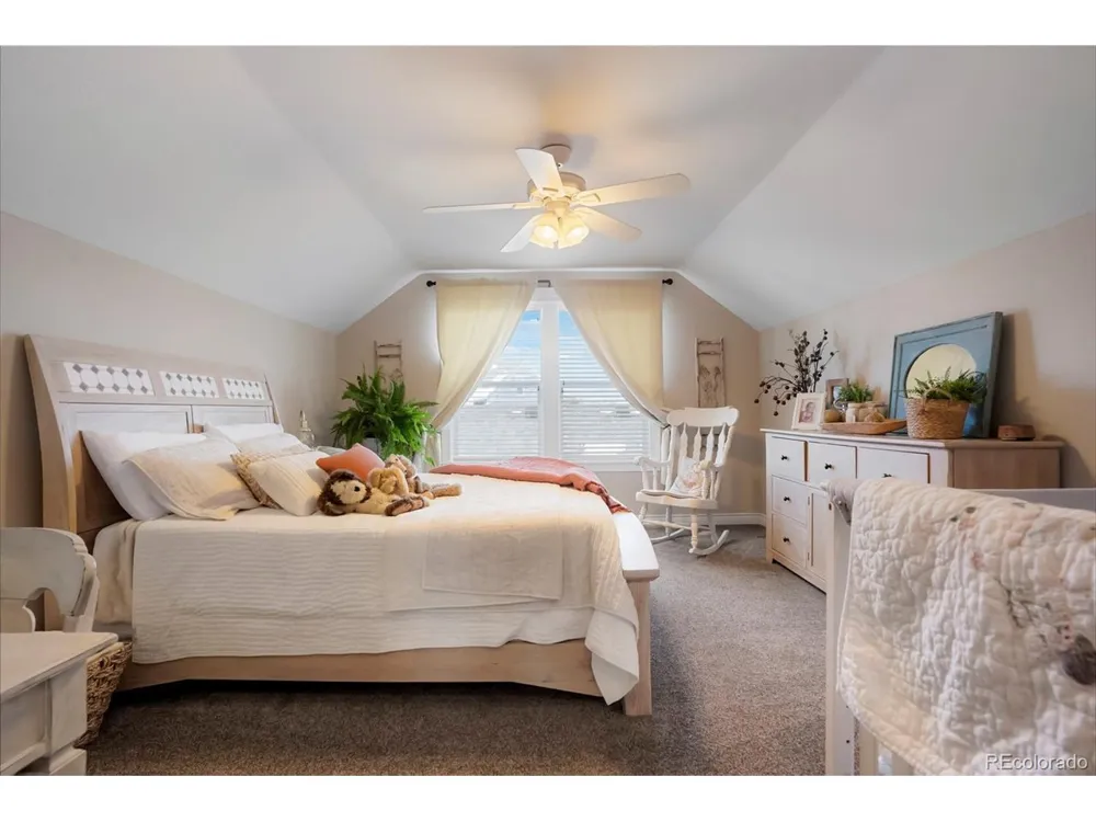 7186 Weaver Circle Castle Rock, CO 80104