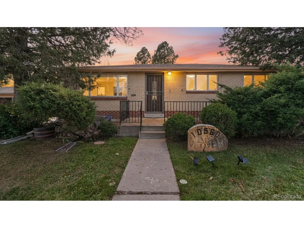 10560 W 23rd Place