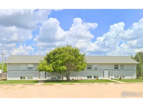 217 Applewood Court