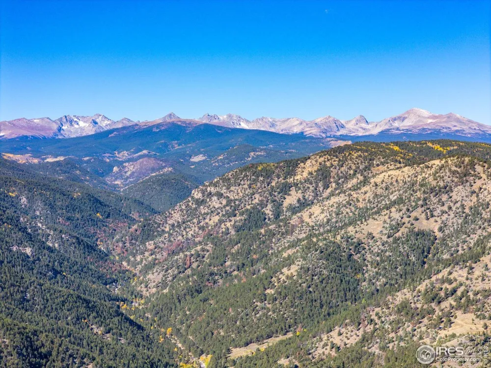 323 Roxbury Drive Boulder, CO 80302