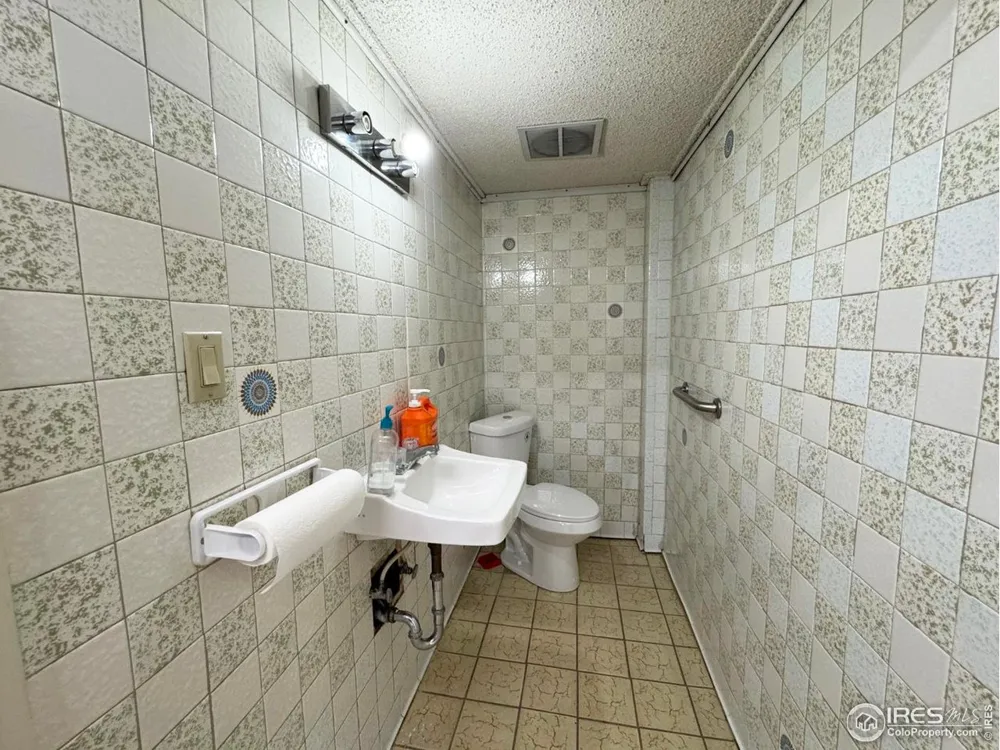 1325 S Saint Louis Avenue Loveland, CO 80537