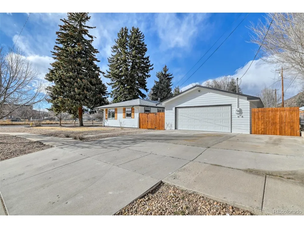 404 Front Street Castle Rock, CO 80104