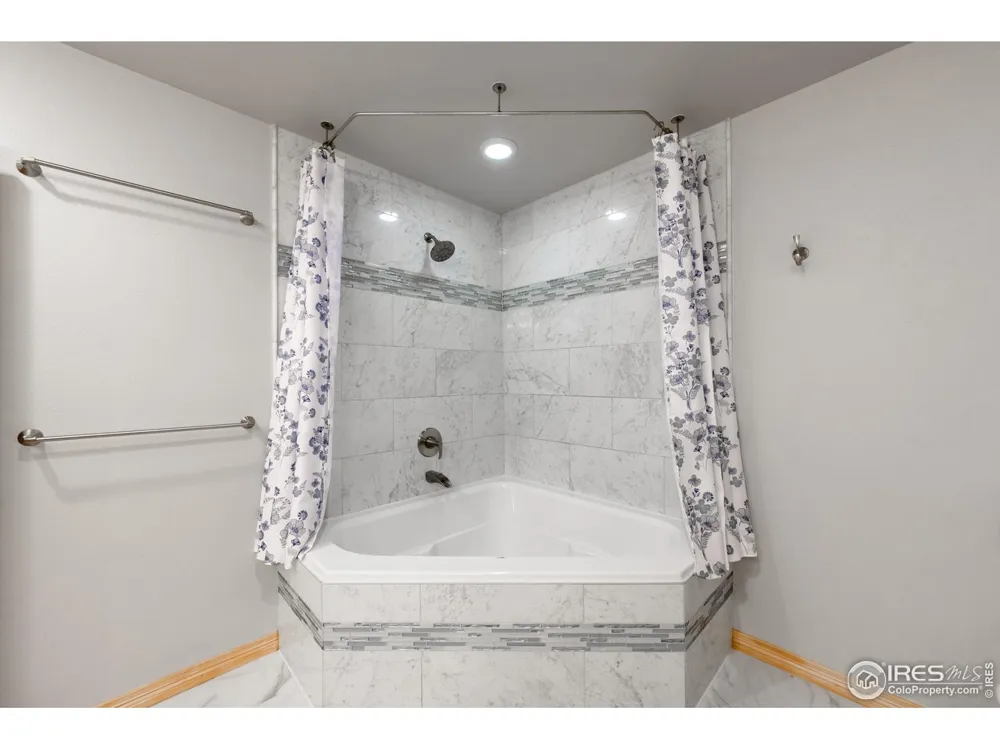 24192 W County Road 74e Red Feather Lakes, CO 80545