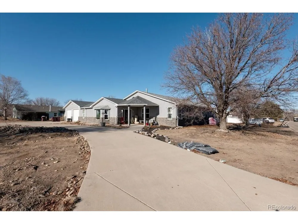 2 Meadow Lane Swink, CO 81077