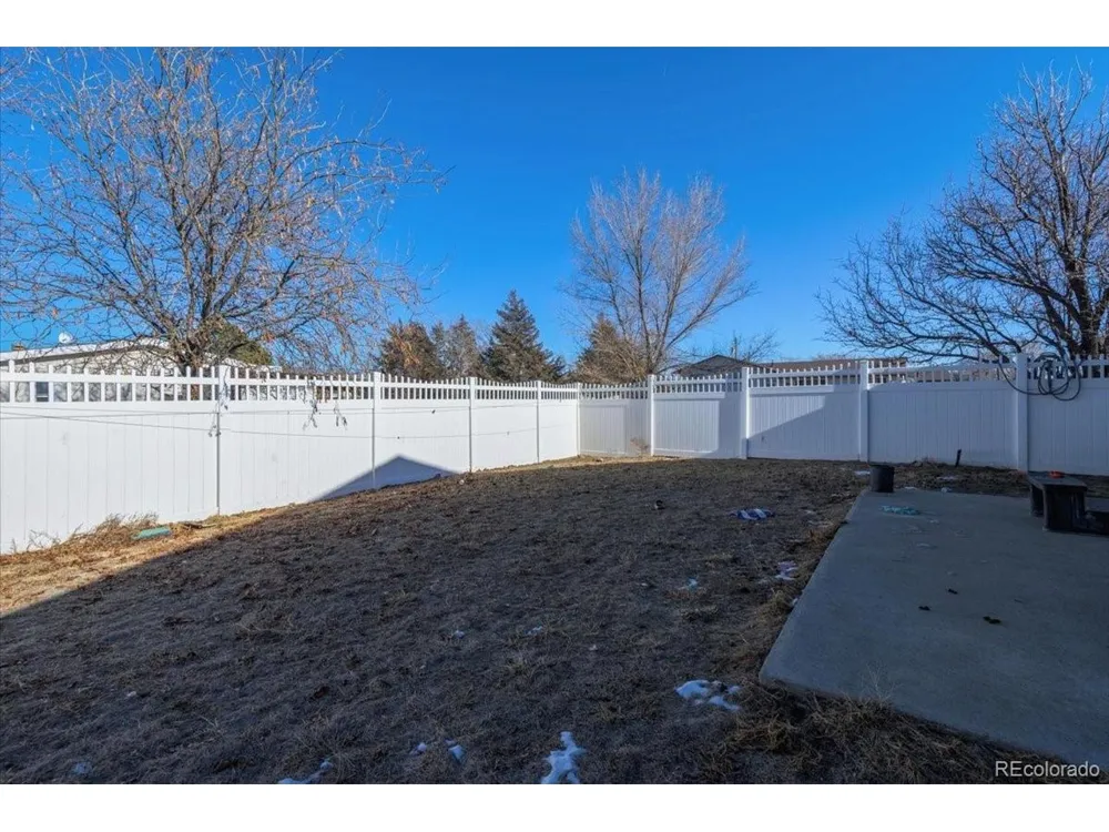 2 Meadow Lane Swink, CO 81077