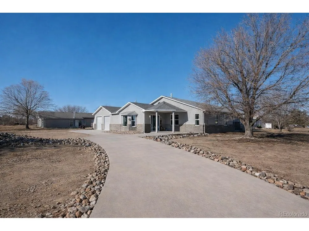 2 Meadow Lane Swink, CO 81077