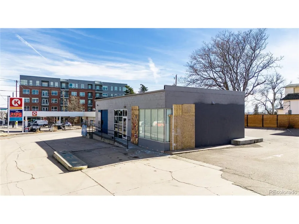 3690 W 38th Avenue Denver, CO 80211