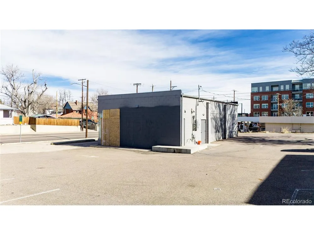 3690 W 38th Avenue Denver, CO 80211