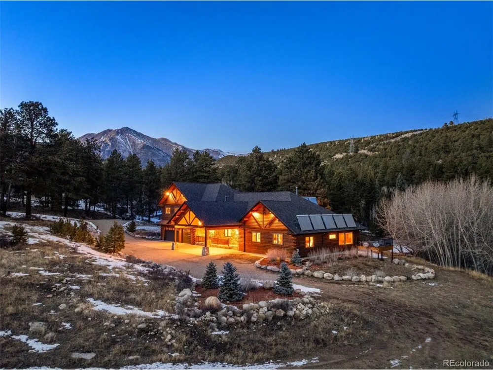 9188 County Road 240 Salida, CO 81201