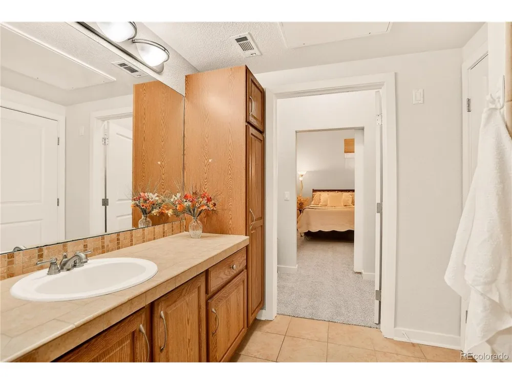 7240 W Custer Avenue #115 Lakewood, CO 80226