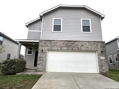 2440 Ayers Dr