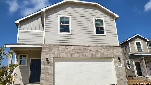 2440 Ayers Dr Seguin, TX 78155