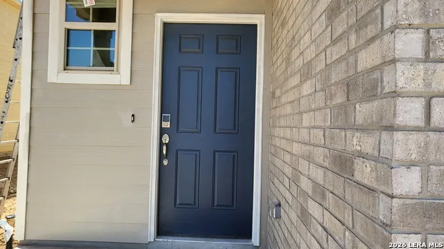 2440 Ayers Dr Seguin, TX 78155