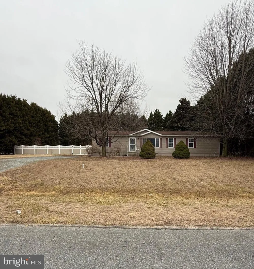 21 CEDAR CREST LANE Harrington, DE 19952